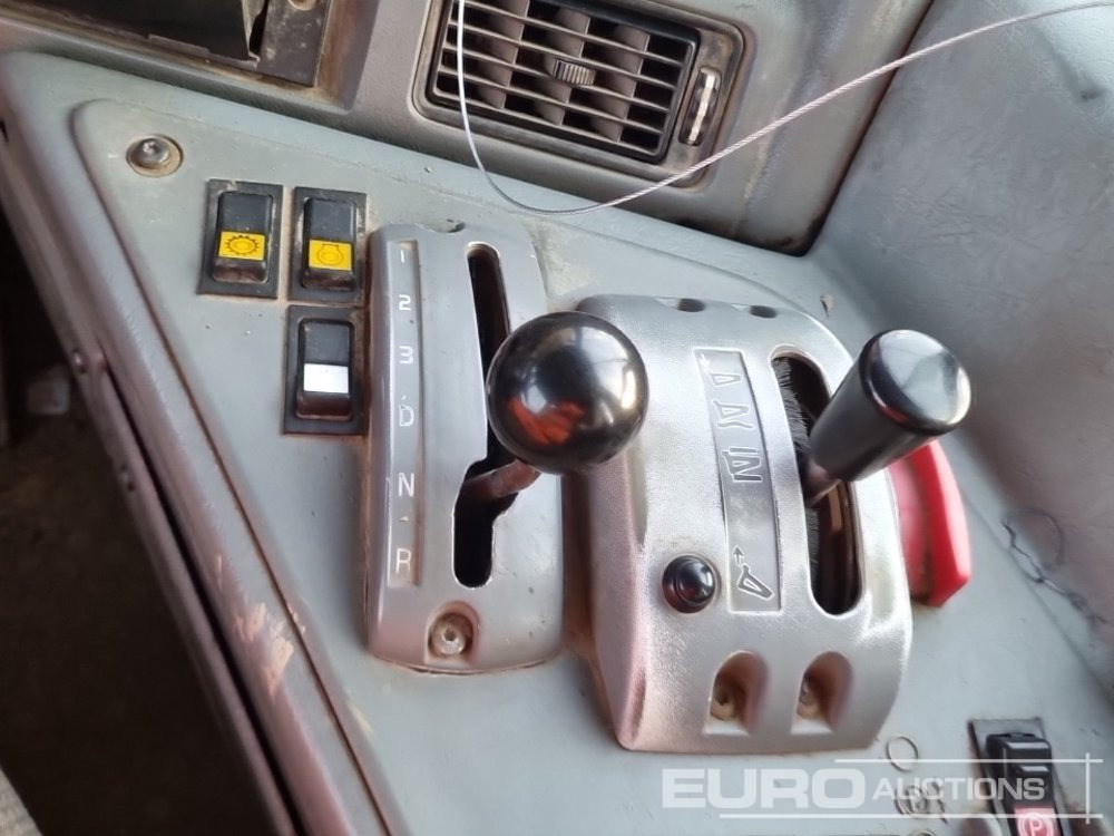 Camion articulat Volvo A30D: Foto 34