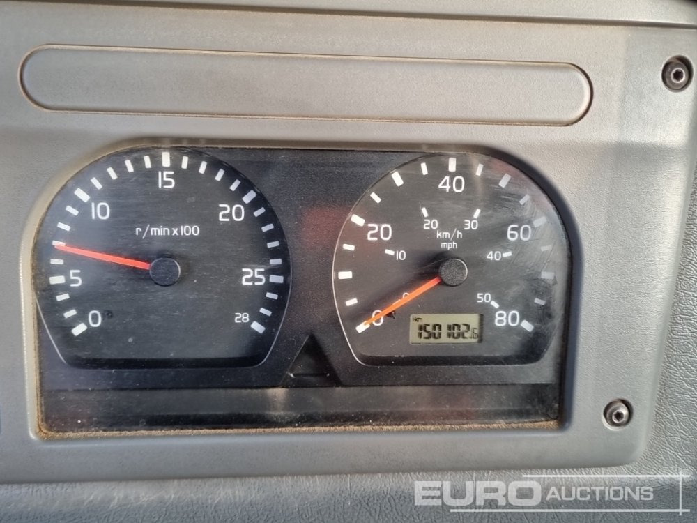 Camion articulat Volvo A30D: Foto 42