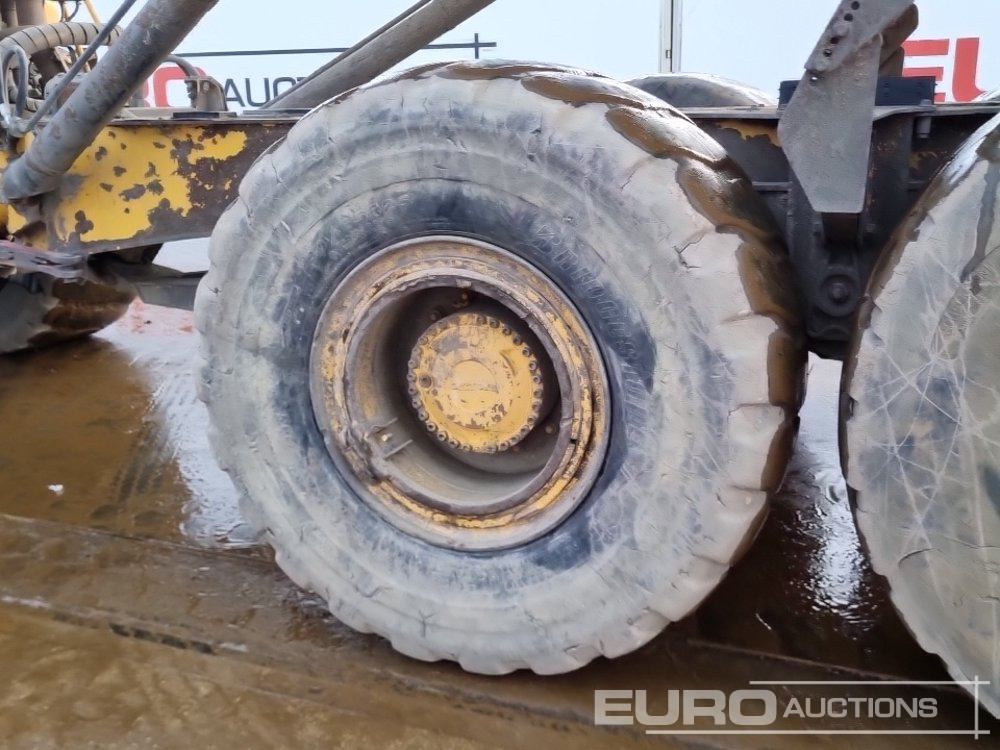 Camion articulat Volvo A30D: Foto 14