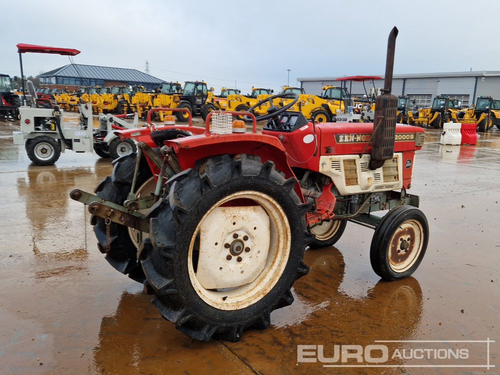 Yanmar YM2000 - Tractor mic: Foto 5 Yanmar YM2000 - Tractor mic: Foto 5