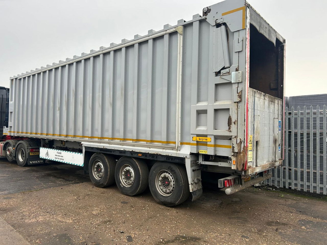 Legras - Semiremorcă cu podea culisantă: Foto 5 Legras - Semiremorcă cu podea culisantă: Foto 5