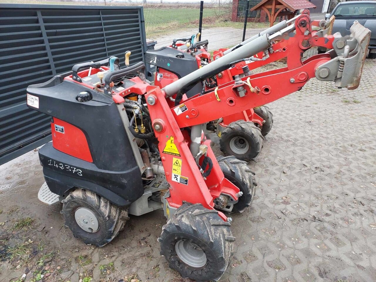 Ditch-Witch Zahn R300 - Săpător de şanţuri: Foto 4 Ditch-Witch Zahn R300 - Săpător de şanţuri: Foto 4