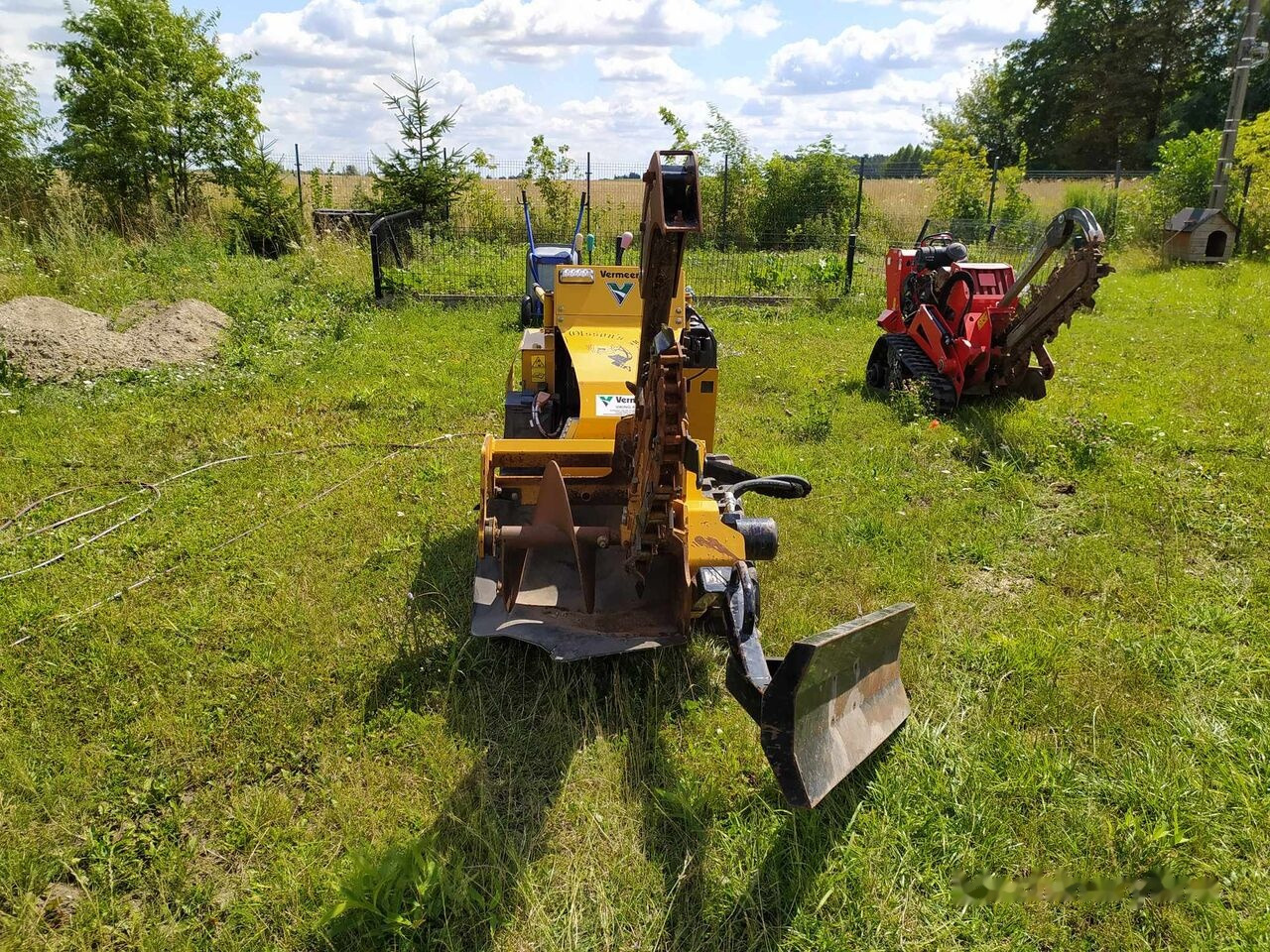 Vermeer RTX250 - Săpător de şanţuri: Foto 5 Vermeer RTX250 - Săpător de şanţuri: Foto 5