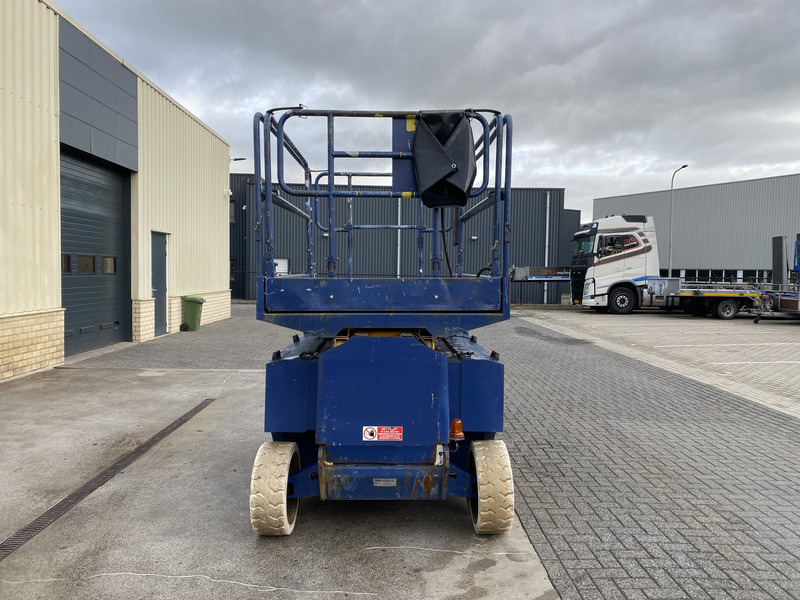 Iteco IT12151, Schaar hoogwerker, 14 meter - Platforma foarfeca: Foto 3 Iteco IT12151, Schaar hoogwerker, 14 meter - Platforma foarfeca: Foto 3