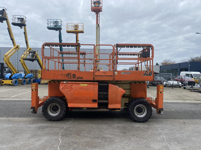 JLG 3394RT, Schaar hoogwerker, 4x4 - Platforma foarfeca: Foto 5 JLG 3394RT, Schaar hoogwerker, 4x4 - Platforma foarfeca: Foto 5