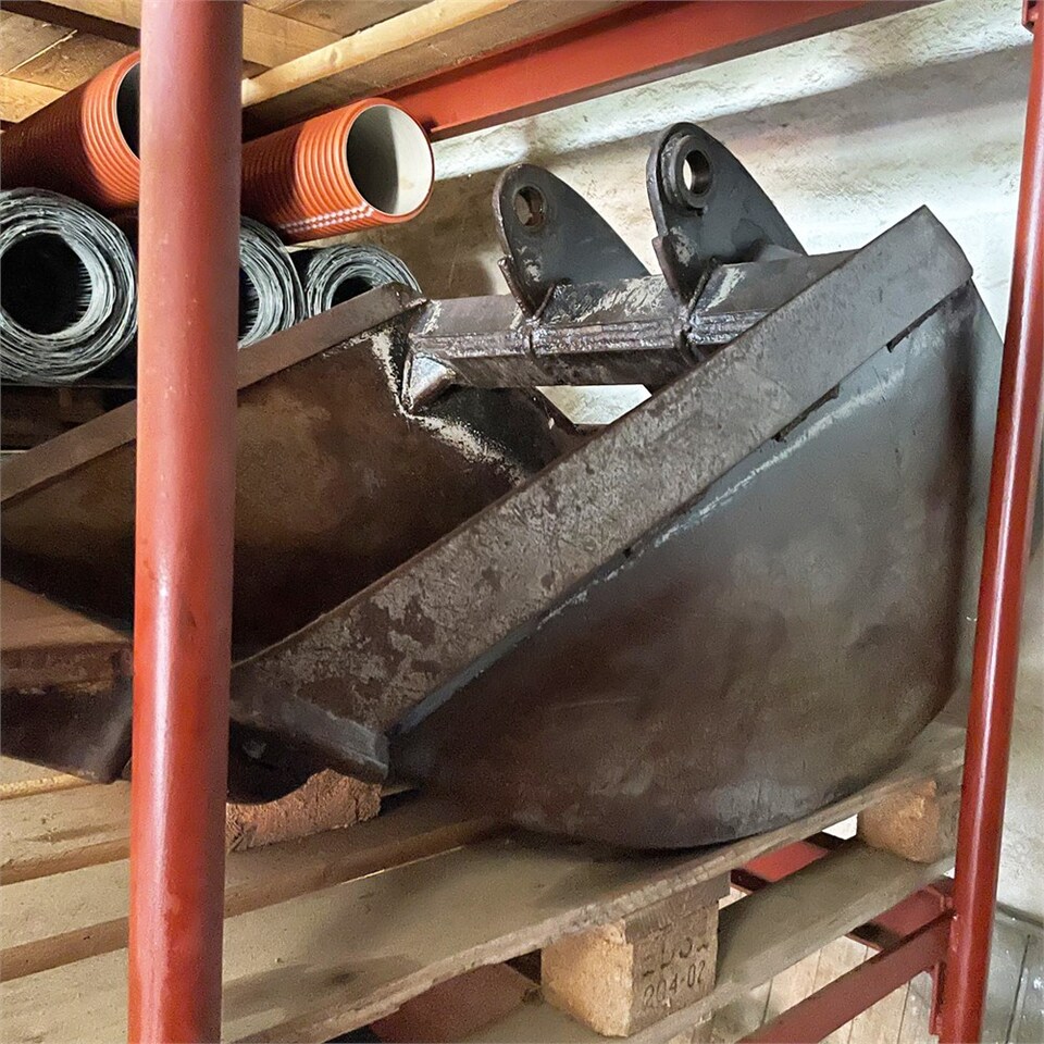 ABC 90cm - Cupă pentru Buldoexcavator: Foto 2 ABC 90cm - Cupă pentru Buldoexcavator: Foto 2