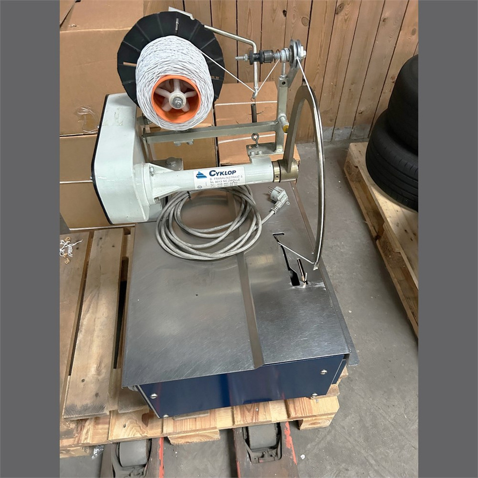 ABC Cyklop Axro 3k - Mașină: Foto 1 ABC Cyklop Axro 3k - Mașină: Foto 1