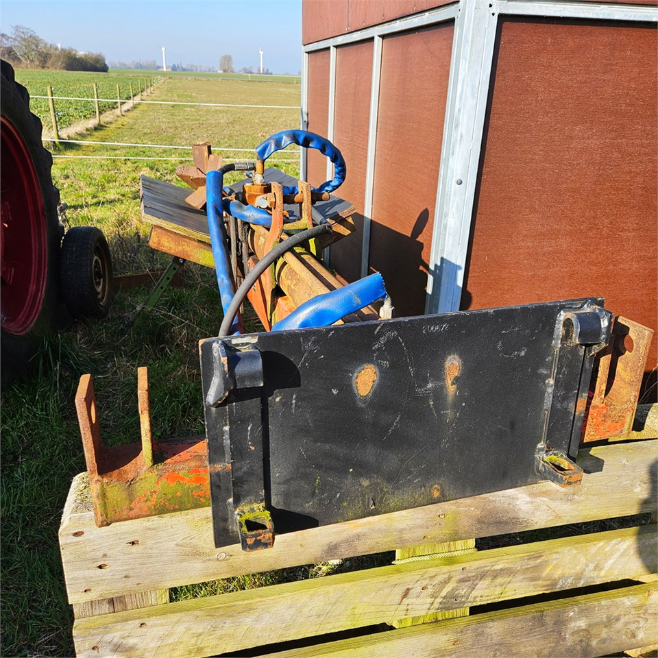 ABC LS40 - 110 - Despicator lemne: Foto 3 ABC LS40 - 110 - Despicator lemne: Foto 3