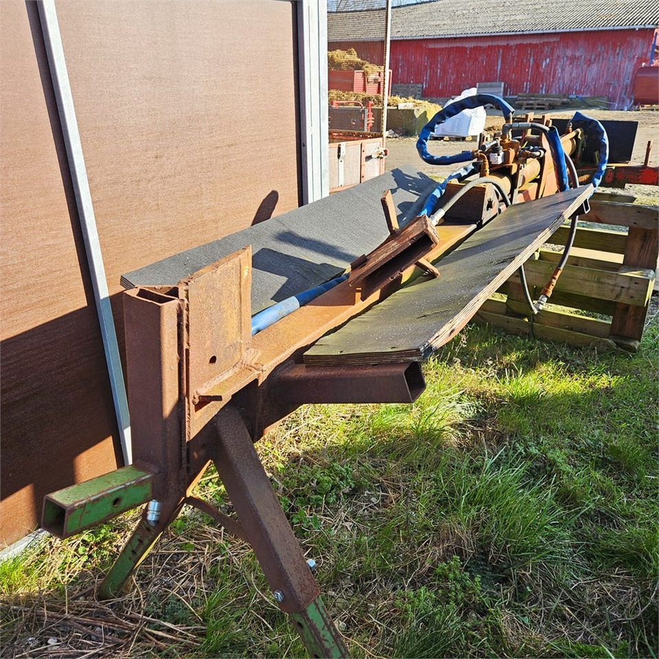 ABC LS40 - 110 - Despicator lemne: Foto 1 ABC LS40 - 110 - Despicator lemne: Foto 1