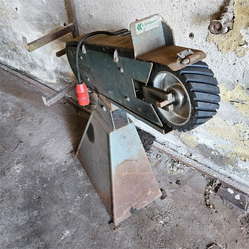 ABC Unknown - Mașină: Foto 1 ABC Unknown - Mașină: Foto 1