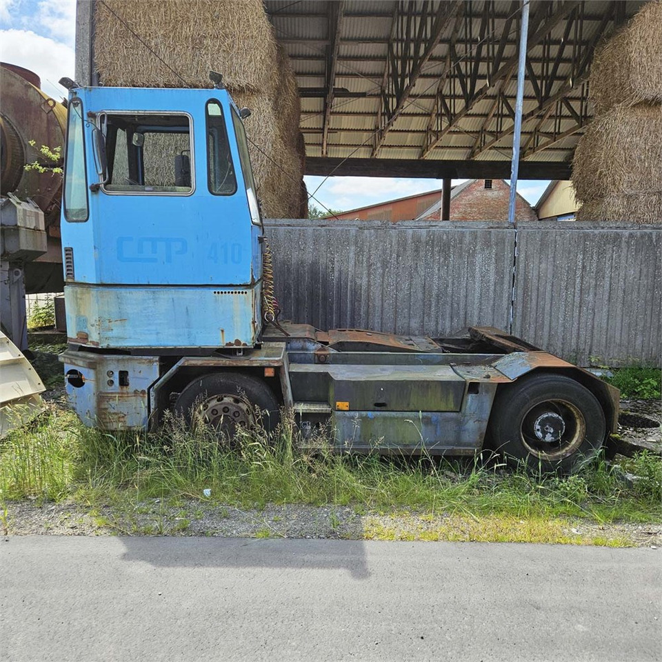 Sisu TRX 181 - Cap tractor: Foto 2 Sisu TRX 181 - Cap tractor: Foto 2