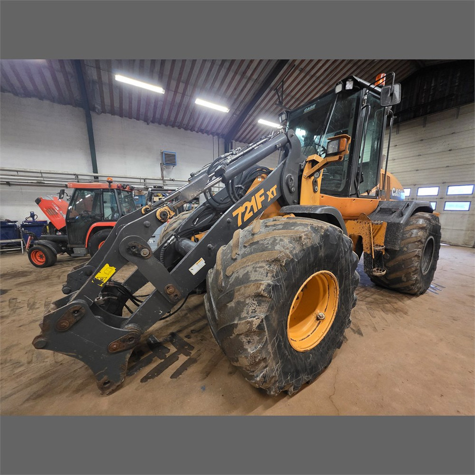 Case 721 F - Încărcător frontal pe pneuri: Foto 3 Case 721 F - Încărcător frontal pe pneuri: Foto 3