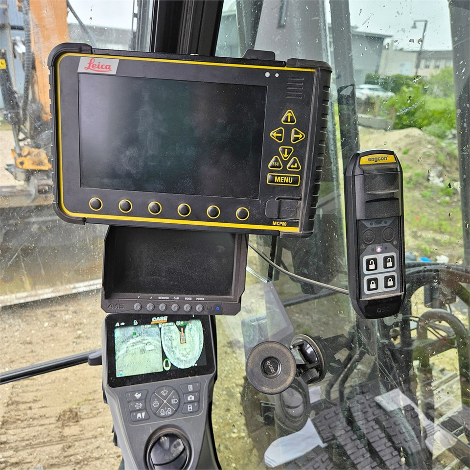 Excavator pe şenile Case CX250 D: Foto 14