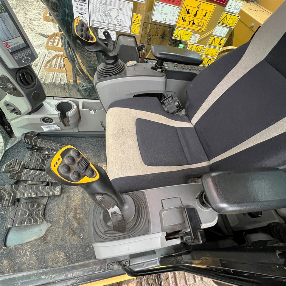 Caterpillar 335FL CR în leasing Caterpillar 335FL CR: Foto 18 Caterpillar 335FL CR în leasing Caterpillar 335FL CR: Foto 18