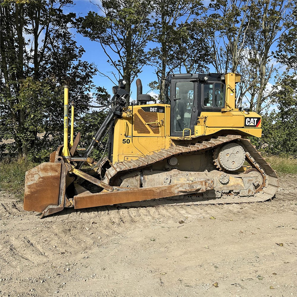Caterpillar D6T LGP - Buldozer: Foto 2 Caterpillar D6T LGP - Buldozer: Foto 2