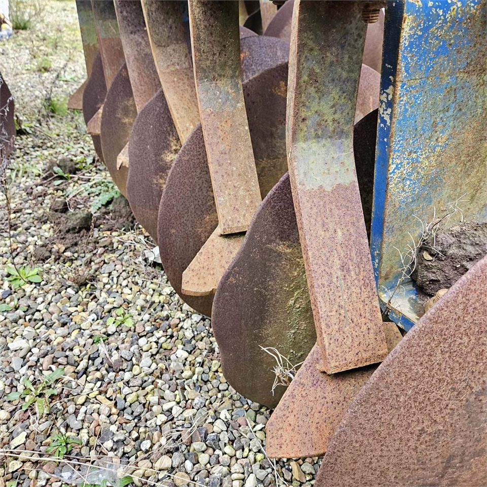 Maşină pentru prelucrarea solului Dalbo 3 m: Foto 9