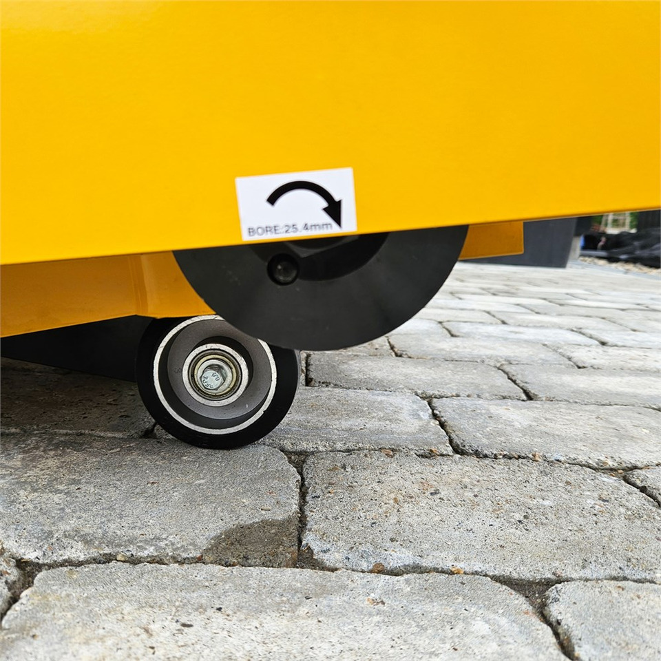 Maşină de asfaltat Euro Shatal CS 454M: Foto 8