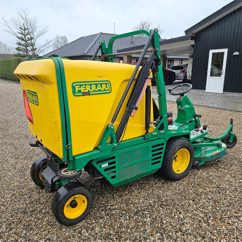 Ferrari Fox 30 - Maşină de tuns iarba: Foto 5 Ferrari Fox 30 - Maşină de tuns iarba: Foto 5