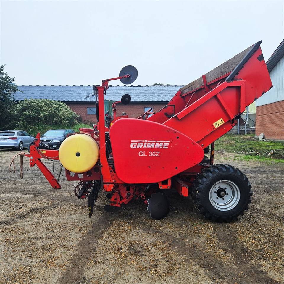 Grimme GL36SZ - Maşină de plantat cartofi: Foto 4 Grimme GL36SZ - Maşină de plantat cartofi: Foto 4