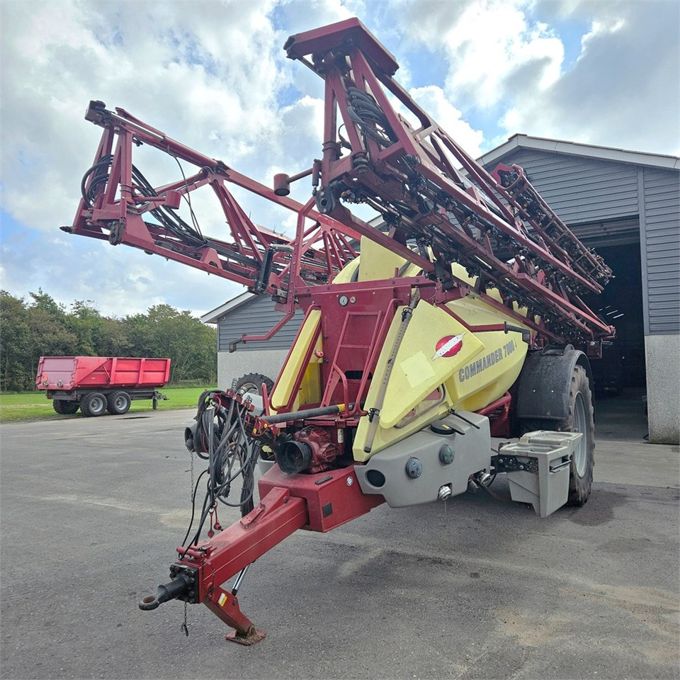 Hardi CM 11 - Maşină de erbicidat: Foto 3 Hardi CM 11 - Maşină de erbicidat: Foto 3