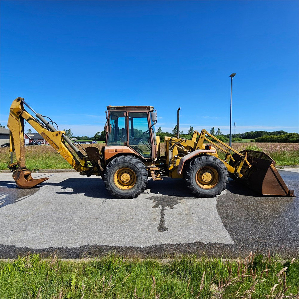 Hydrema 906 B - Buldoexcavator: Foto 2 Hydrema 906 B - Buldoexcavator: Foto 2