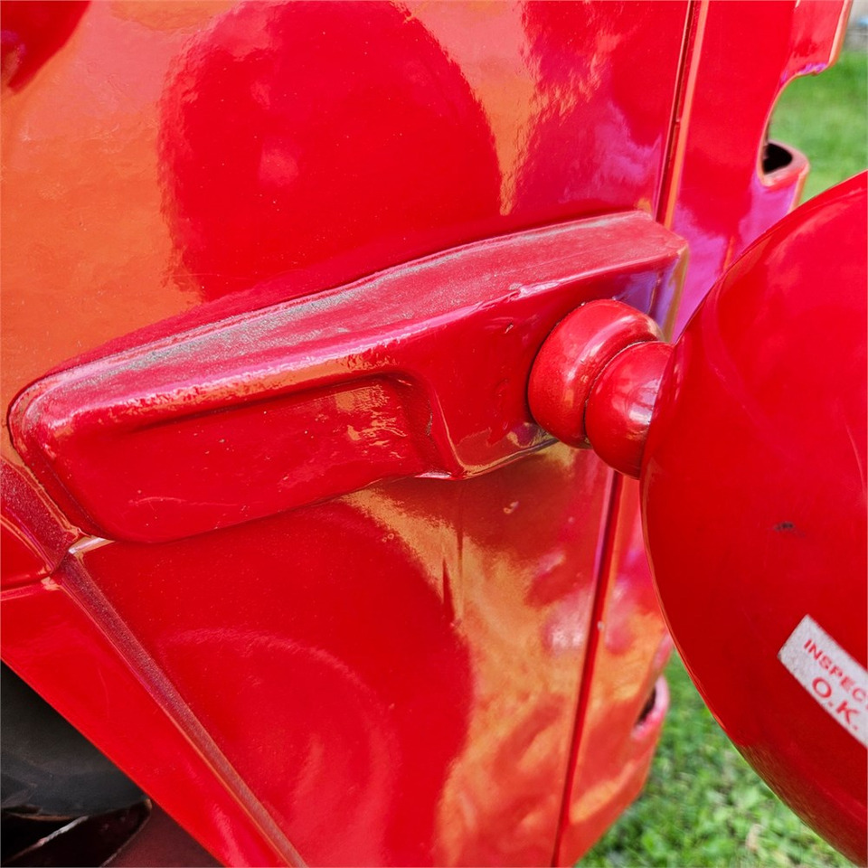 Tractor agricol IH B-275: Foto 26 Tractor agricol IH B-275: Foto 26