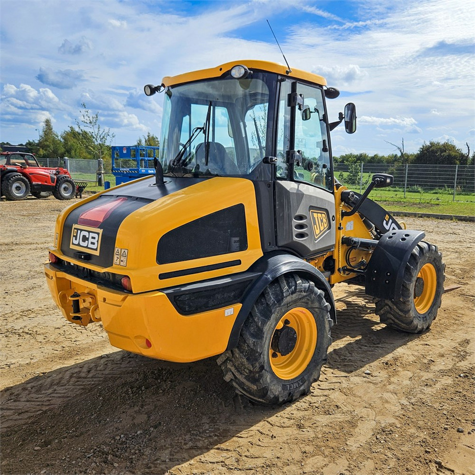 JCB 409 AG T4 - Încărcător frontal pe pneuri: Foto 5 JCB 409 AG T4 - Încărcător frontal pe pneuri: Foto 5