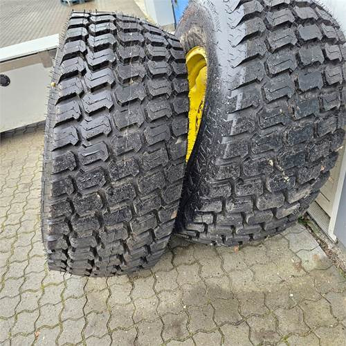 John Deere 2 styk - Tractor agricol: Foto 2 John Deere 2 styk - Tractor agricol: Foto 2