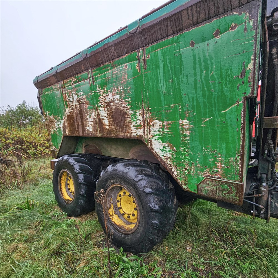 John Deere 500 III - Forwarder: Foto 4 John Deere 500 III - Forwarder: Foto 4