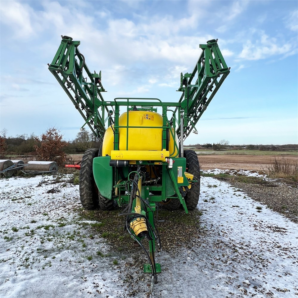 John Deere M732 - Maşină de erbicidat: Foto 3 John Deere M732 - Maşină de erbicidat: Foto 3