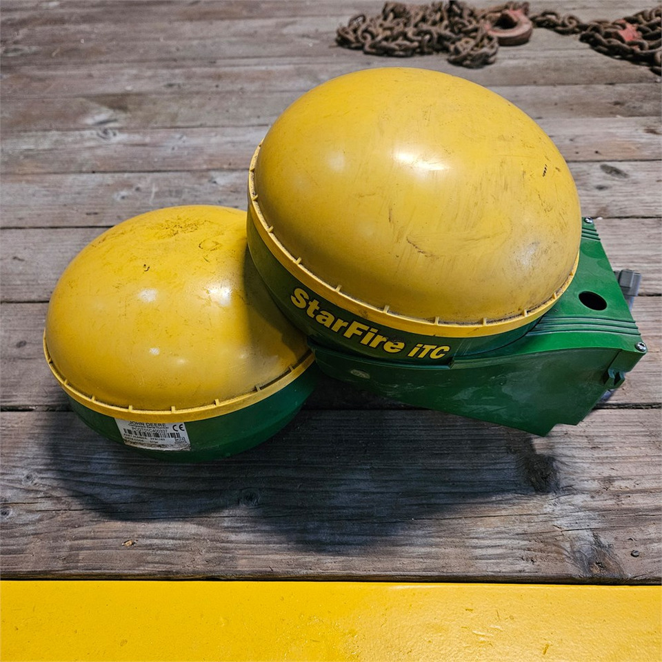 John Deere Starfire ITC - Tractor agricol: Foto 2 John Deere Starfire ITC - Tractor agricol: Foto 2