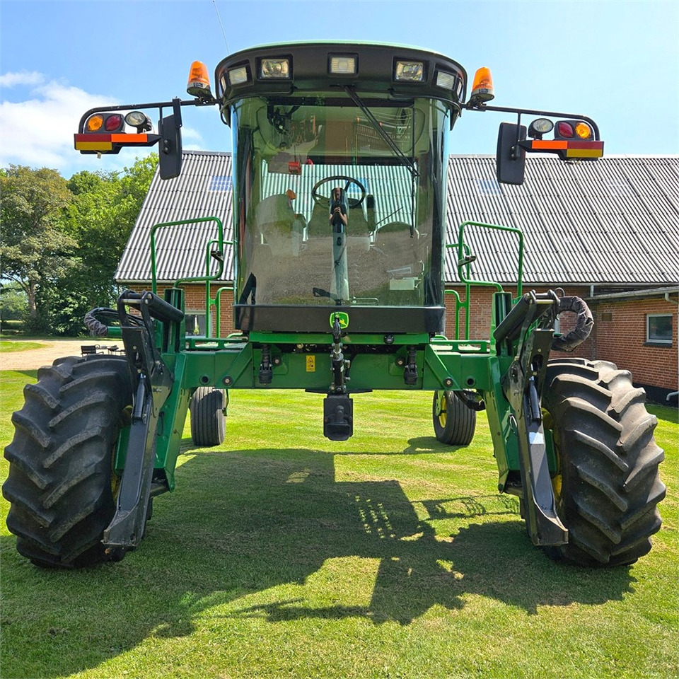 John Deere W150 - Combină agricola: Foto 4 John Deere W150 - Combină agricola: Foto 4