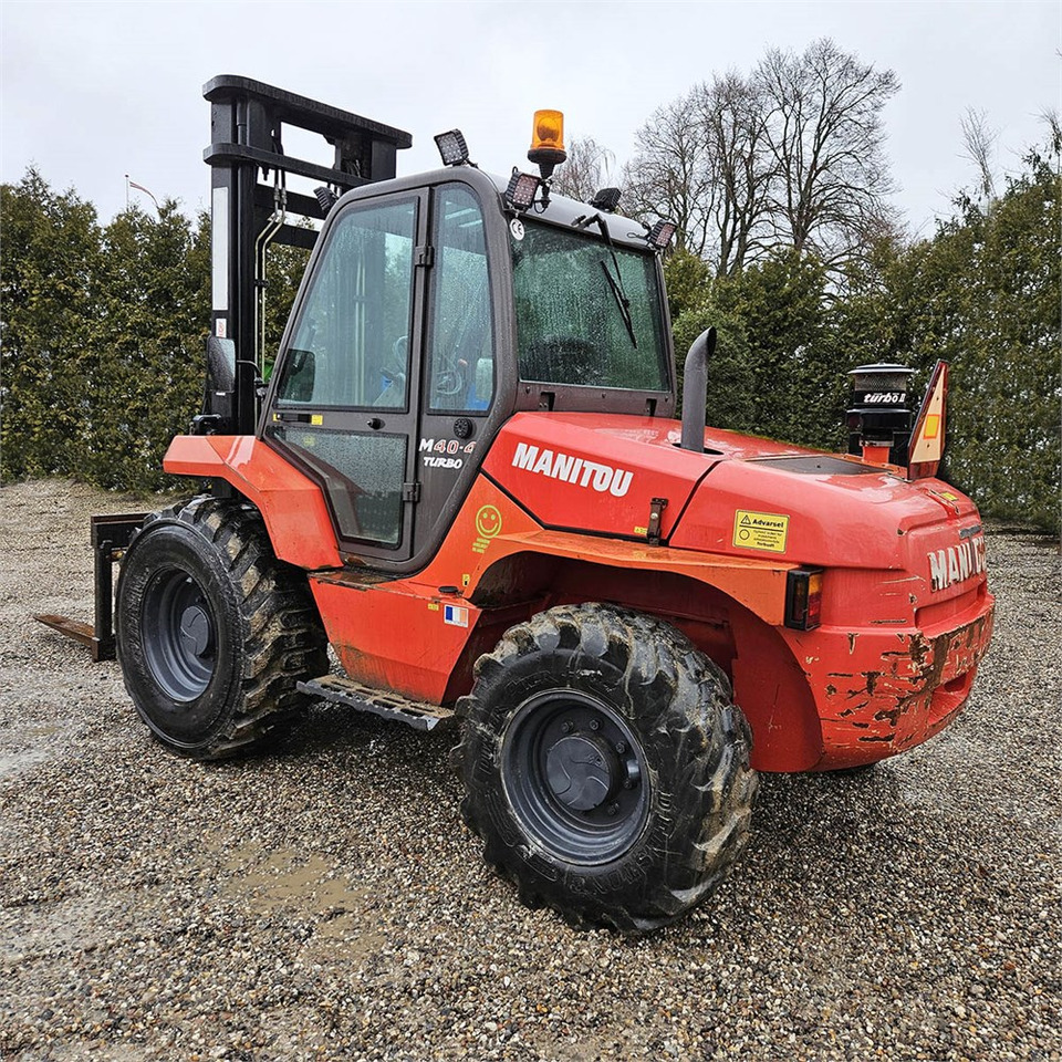 Manitou M 40-4 T - Motostivuitor: Foto 5 Manitou M 40-4 T - Motostivuitor: Foto 5