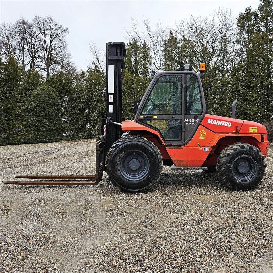 Manitou M 40-4 T - Motostivuitor: Foto 4 Manitou M 40-4 T - Motostivuitor: Foto 4