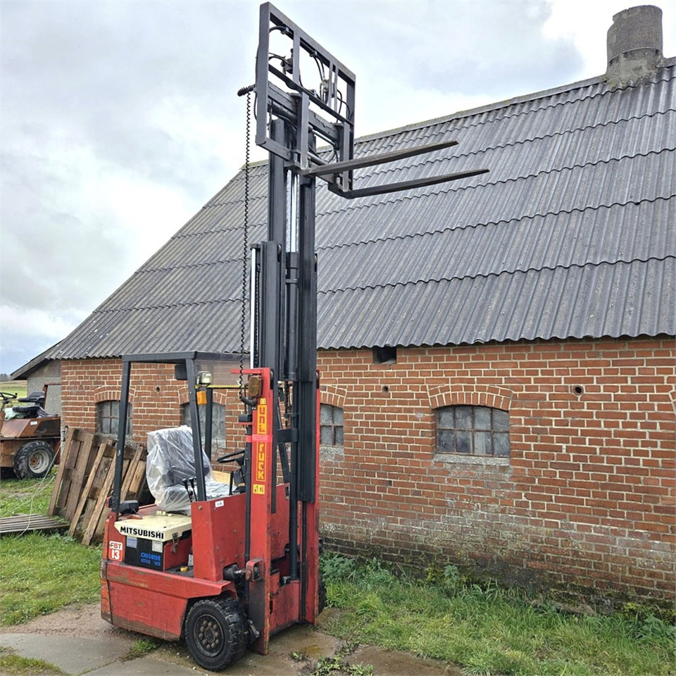 Mitsubishi FBT13 P - Motostivuitor: Foto 3 Mitsubishi FBT13 P - Motostivuitor: Foto 3