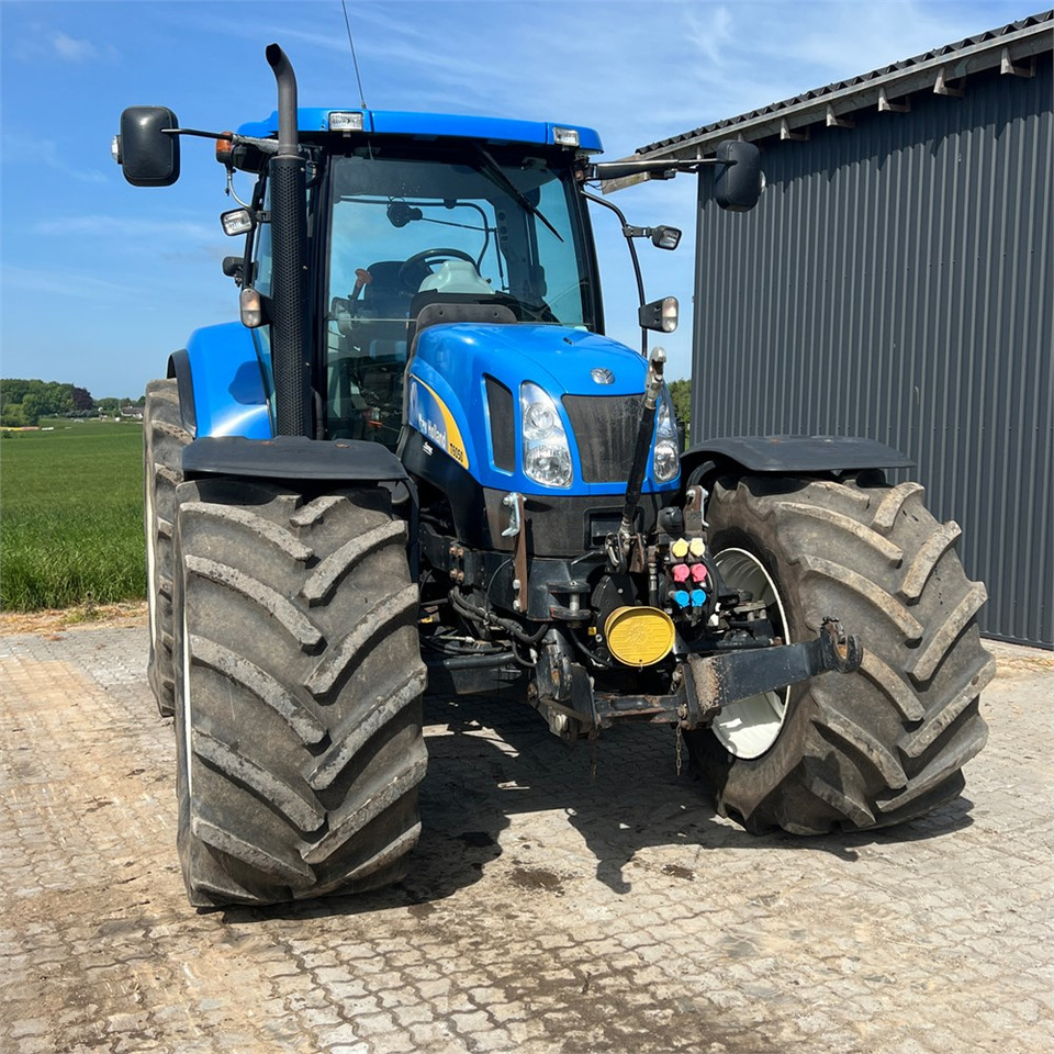 Tractor agricol New Holland T6050: Foto 15 Tractor agricol New Holland T6050: Foto 15