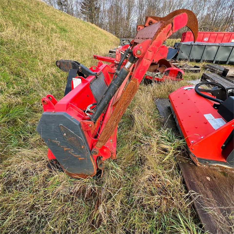 Prinoth M450m-1900 - Tocător forestier: Foto 4 Prinoth M450m-1900 - Tocător forestier: Foto 4
