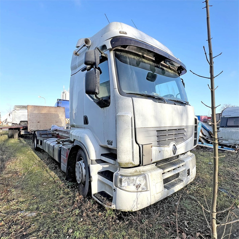 Renault 410 DXI Premimium - Camion şasiu: Foto 2 Renault 410 DXI Premimium - Camion şasiu: Foto 2