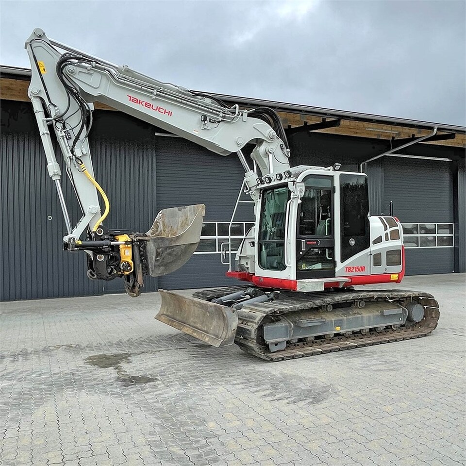 Takeuchi TB 2150 R - Excavator pe şenile: Foto 1 Takeuchi TB 2150 R - Excavator pe şenile: Foto 1