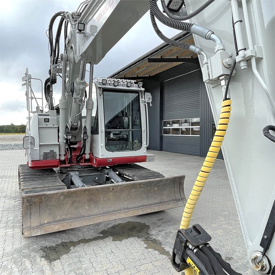 Excavator pe şenile Takeuchi TB 2150 R: Foto 42