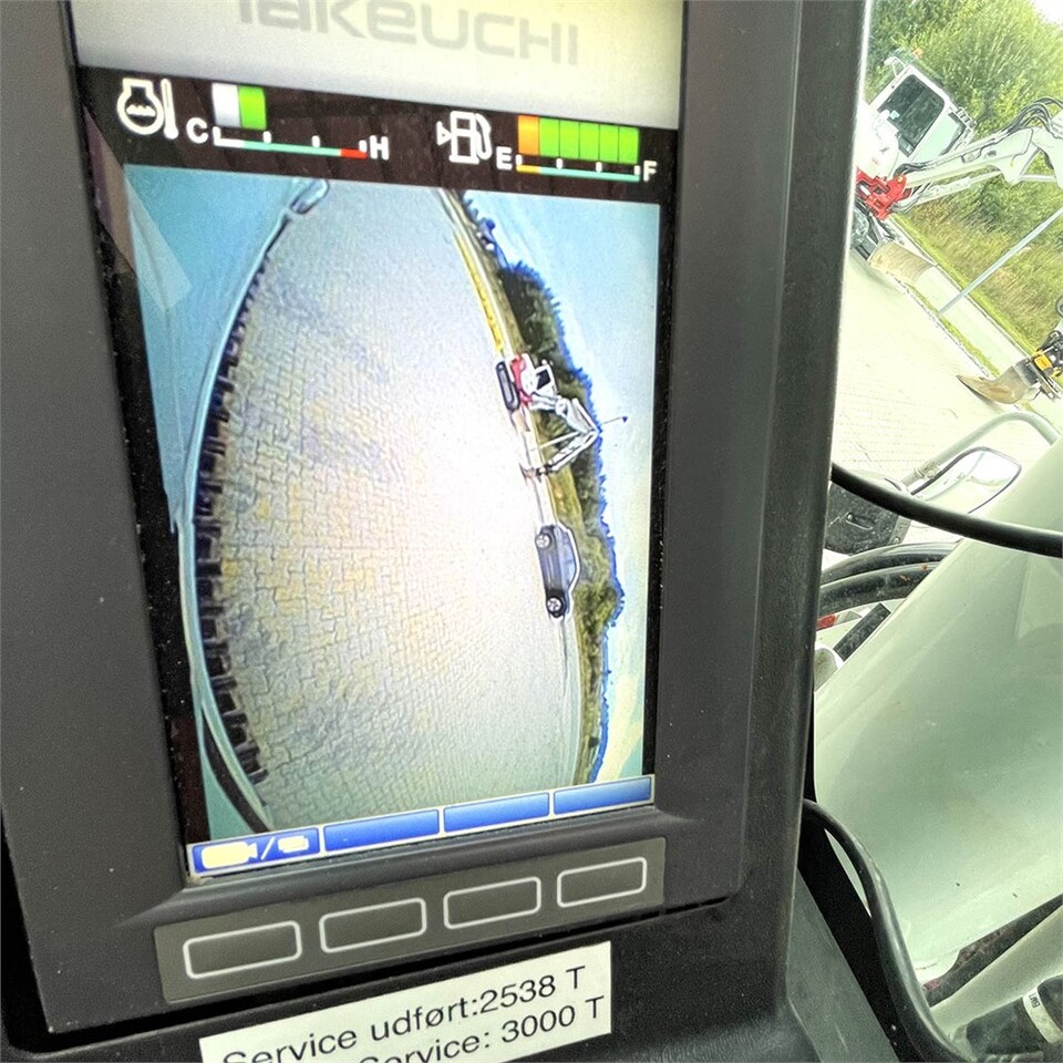 Excavator pe şenile Takeuchi TB 2150 R: Foto 31