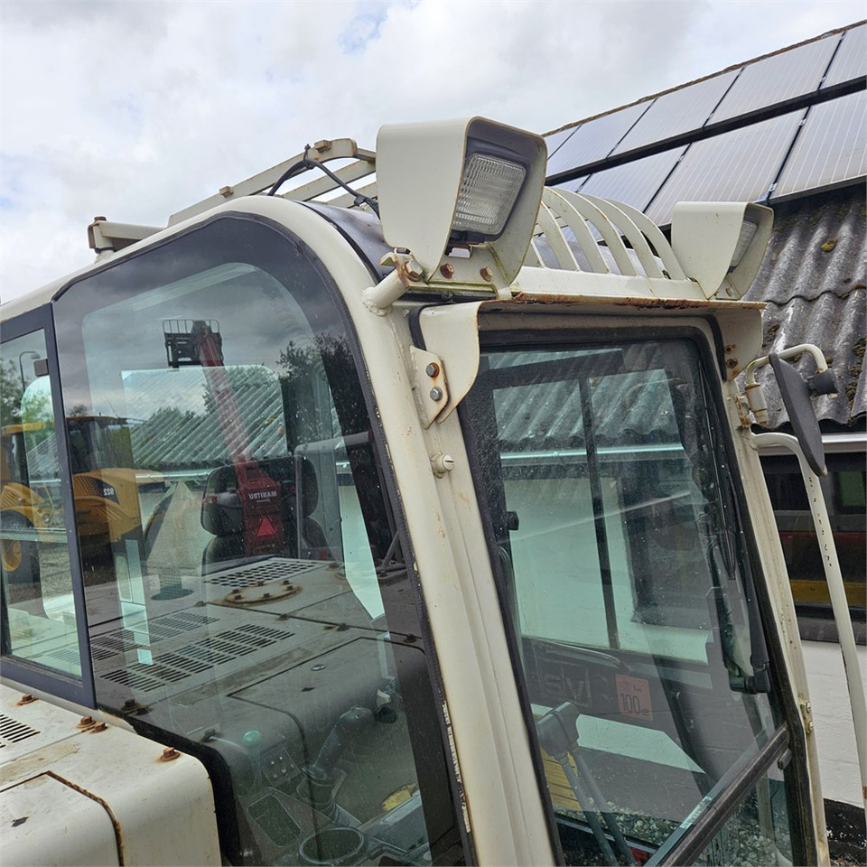 Excavator pe şenile Takeuchi TB1140: Foto 22