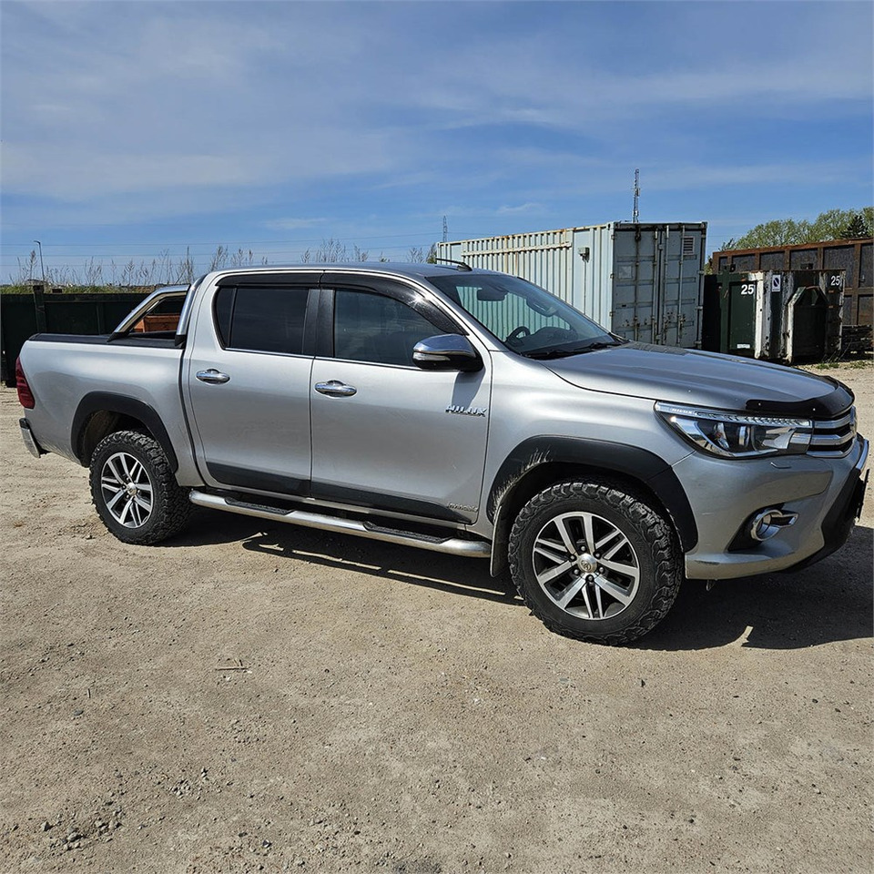 Toyota Hillux - Pick-up: Foto 1 Toyota Hillux - Pick-up: Foto 1