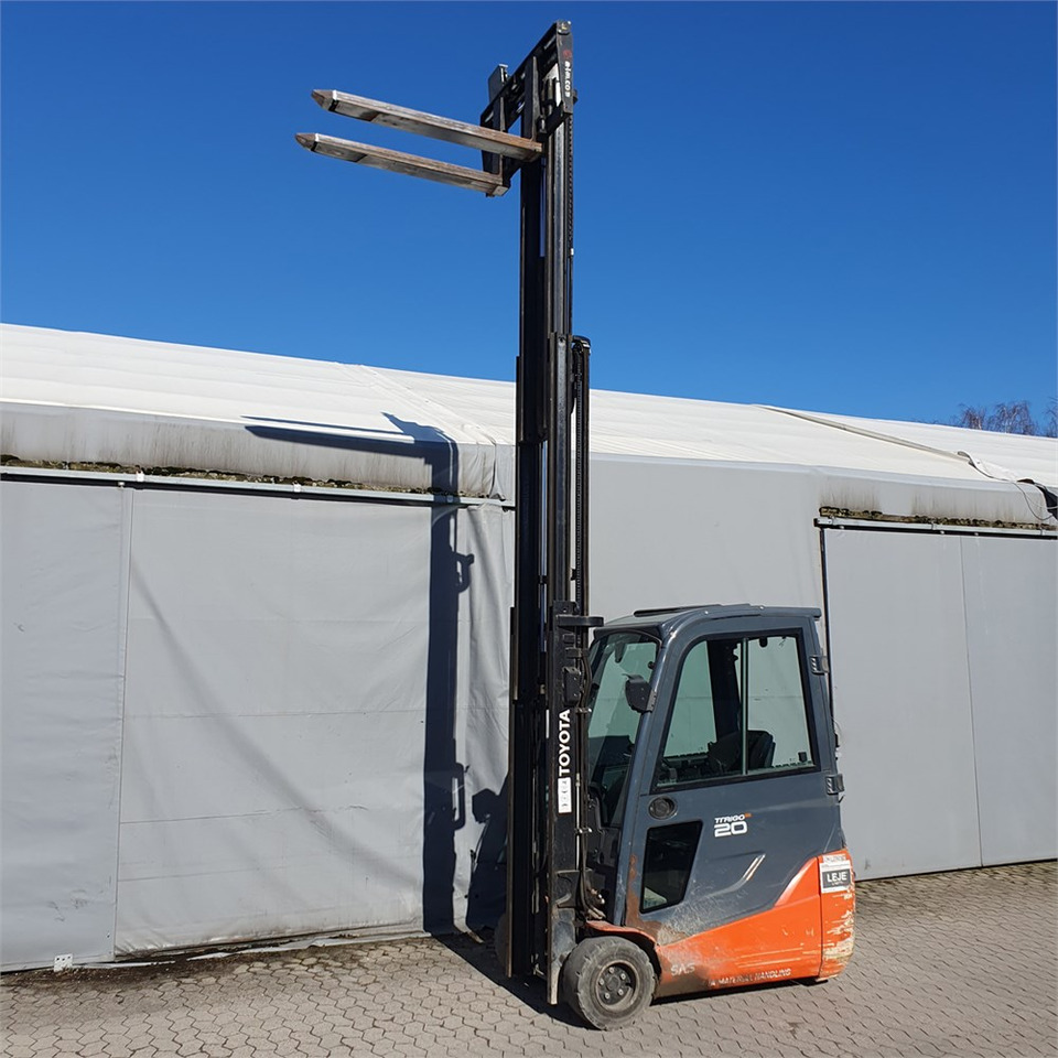 Toyota Traigo 20 - Motostivuitor: Foto 5 Toyota Traigo 20 - Motostivuitor: Foto 5