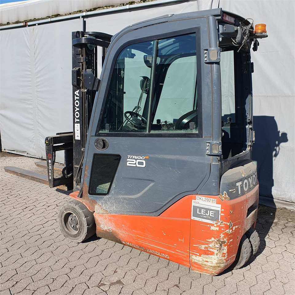 Toyota Traigo 20 - Motostivuitor: Foto 4 Toyota Traigo 20 - Motostivuitor: Foto 4