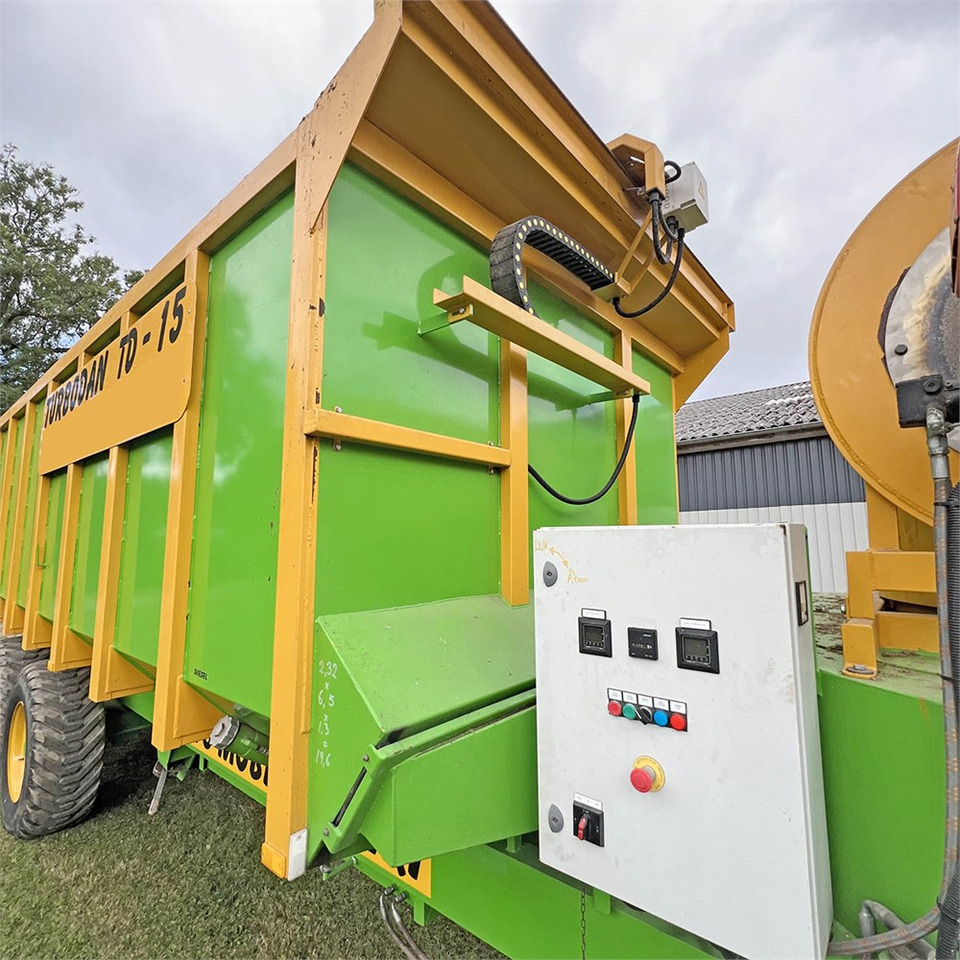 Utilaje pentru fân Turbodan TD15: Foto 14 Utilaje pentru fân Turbodan TD15: Foto 14