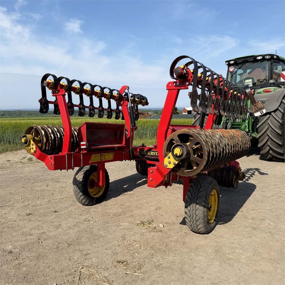 Väderstad Rollex Rx620 - Compactor agricola: Foto 2 Väderstad Rollex Rx620 - Compactor agricola: Foto 2