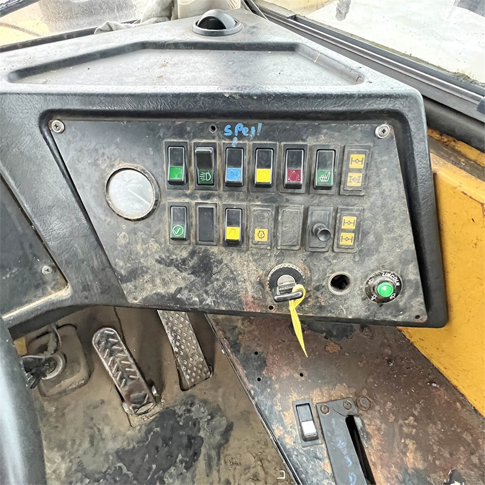 Camion articulat Volvo A20: Foto 21