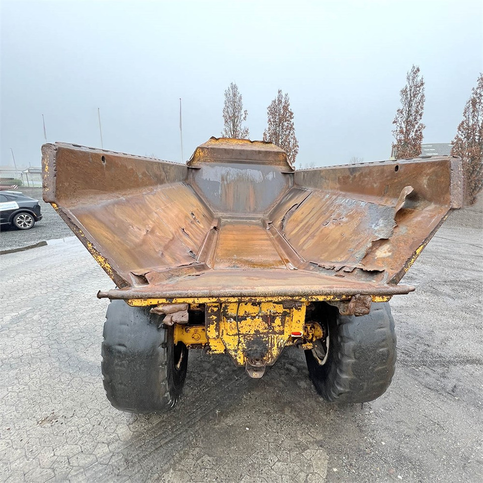 Camion articulat Volvo A20: Foto 17