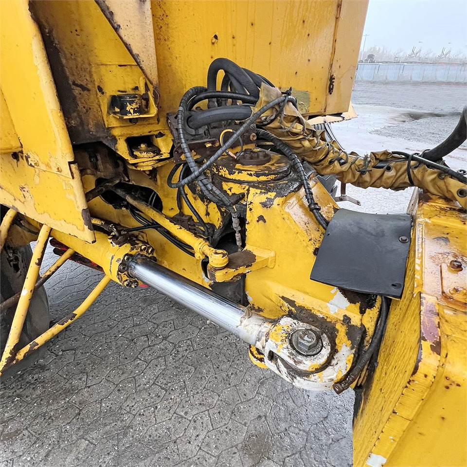 Camion articulat Volvo A20: Foto 25